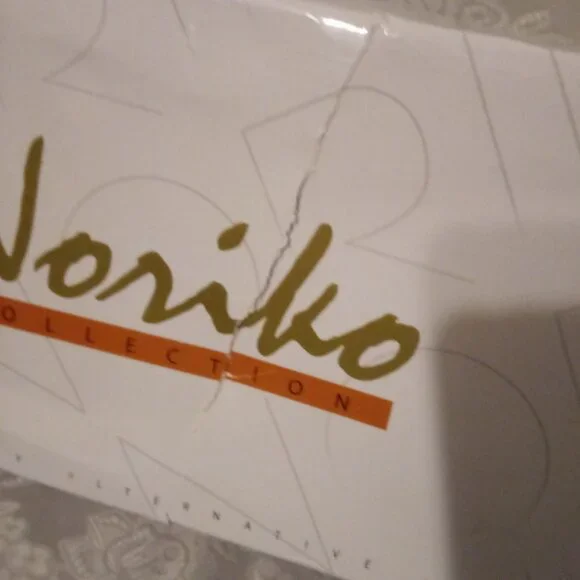 Noriko Claire Synthetic Wig Nutmeg-F - Picture 11 of 14